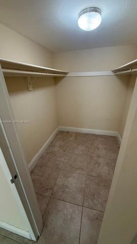5000 NW 79 AV 113, Doral, FL 33166