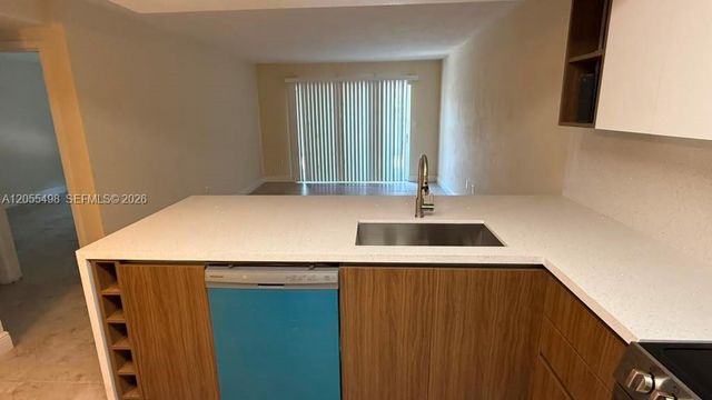5000 NW 79 AV 113, Doral, FL 33166