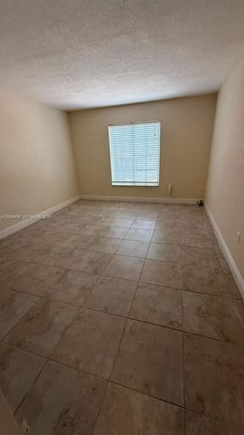 5000 NW 79 AV 113, Doral, FL 33166