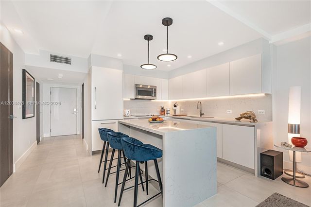 2301 Collins Avenue 1440, Miami Beach, FL 33139