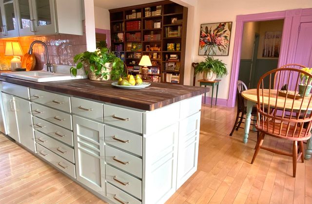 7 Union Street, Brattleboro, VT 05301