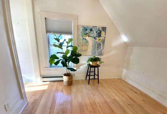 7 Union Street, Brattleboro, VT 05301