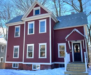 7 Union Street, Brattleboro, VT 05301