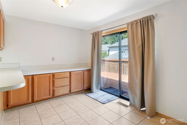 6232 22nd Avenue SE, Lacey, WA 98503