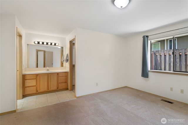 6232 22nd Avenue SE, Lacey, WA 98503