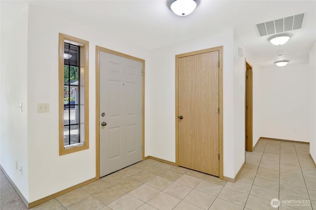 6232 22nd Avenue SE, Lacey, WA 98503