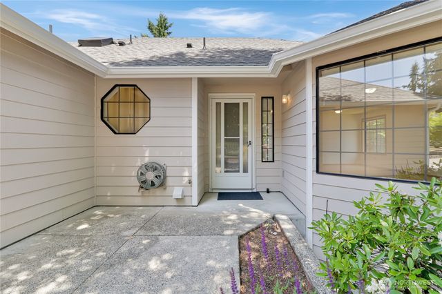 6232 22nd Avenue SE, Lacey, WA 98503