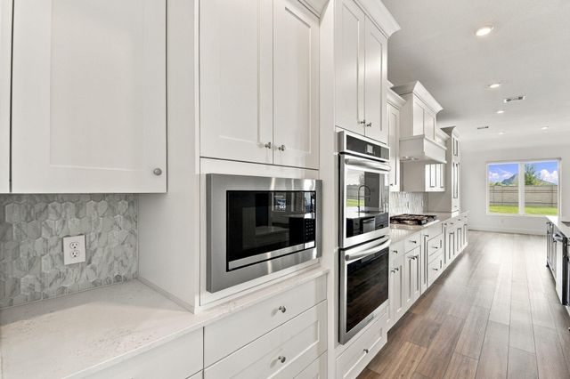 10706 Branched Foldwing Court, Cypress, TX 77433