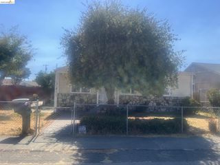 1565 Timothy Dr, San Leandro, CA 94577