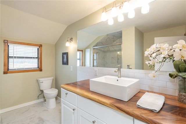12737 Buddy Elkins Road, Farmington, AR 72730