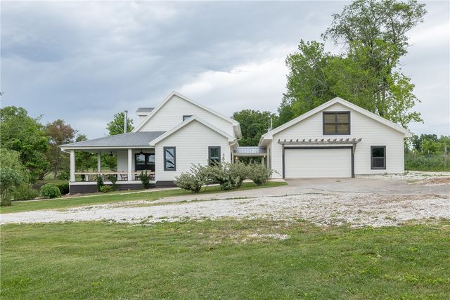 12737 Buddy Elkins Road, Farmington, AR 72730