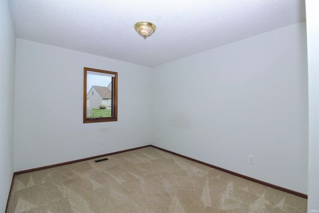 14718 Buckthorn Court, Fort Wayne, IN 46814