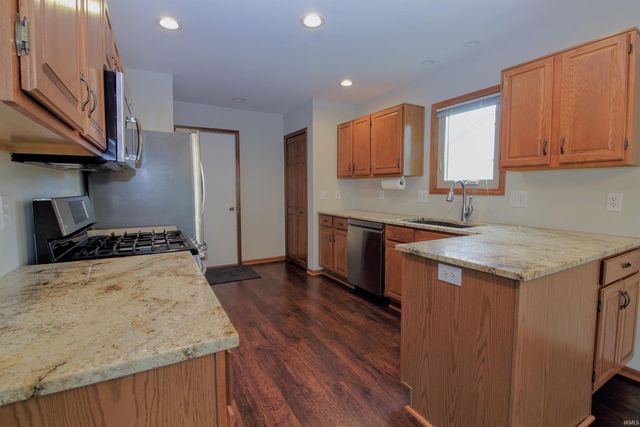 14718 Buckthorn Court, Fort Wayne, IN 46814