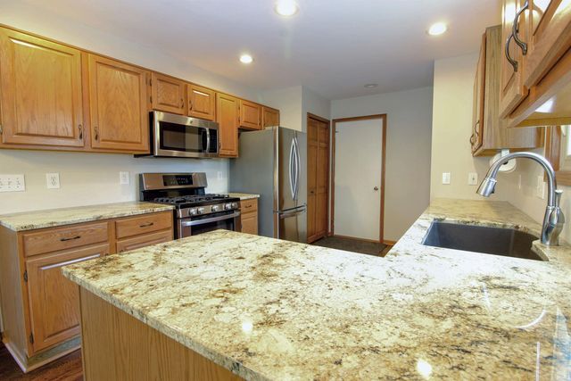 14718 Buckthorn Court, Fort Wayne, IN 46814