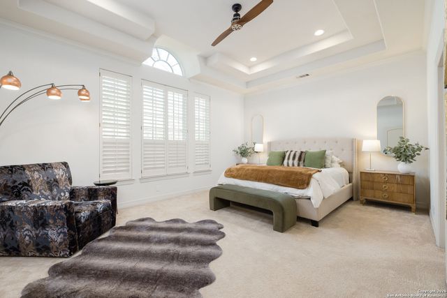 17 Burnham Gln, San Antonio, TX 78257