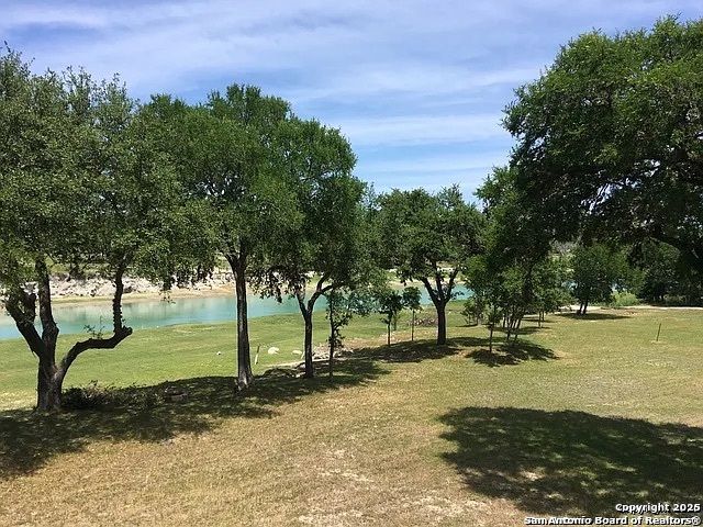 1316 Lakeshore Dr, Bandera, TX 78003