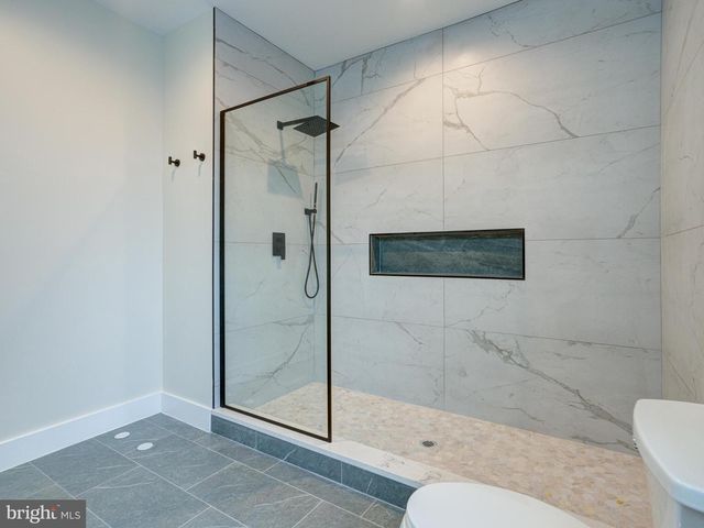 630 MOYER, Philadelphia, PA 19125