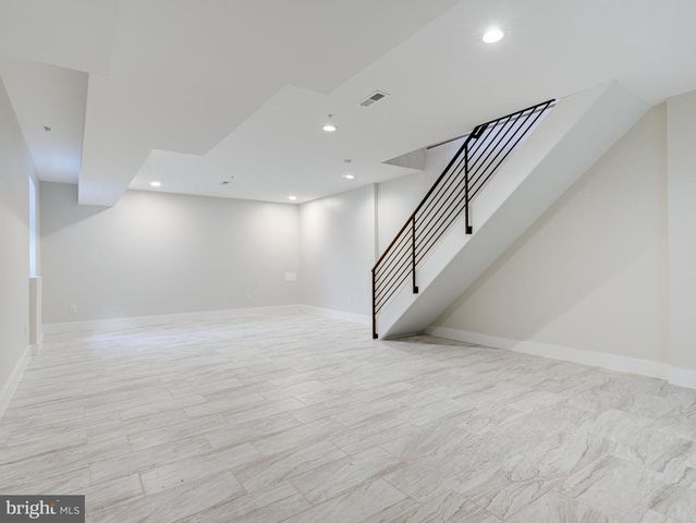 630 MOYER, Philadelphia, PA 19125