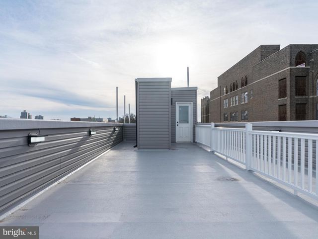 630 MOYER, Philadelphia, PA 19125