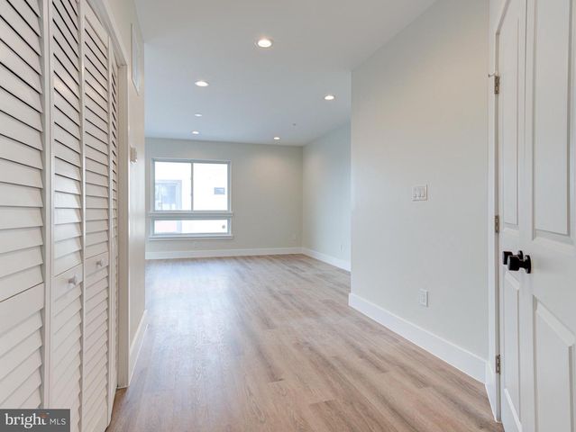 630 MOYER, Philadelphia, PA 19125