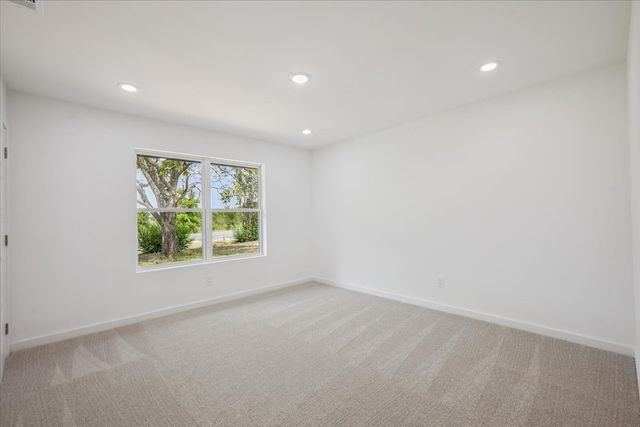 1518 E State Highway 56, Bonham, TX 75418