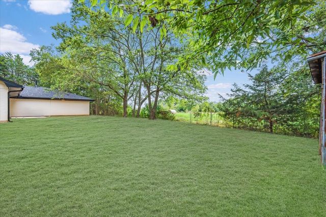 1518 E State Highway 56, Bonham, TX 75418