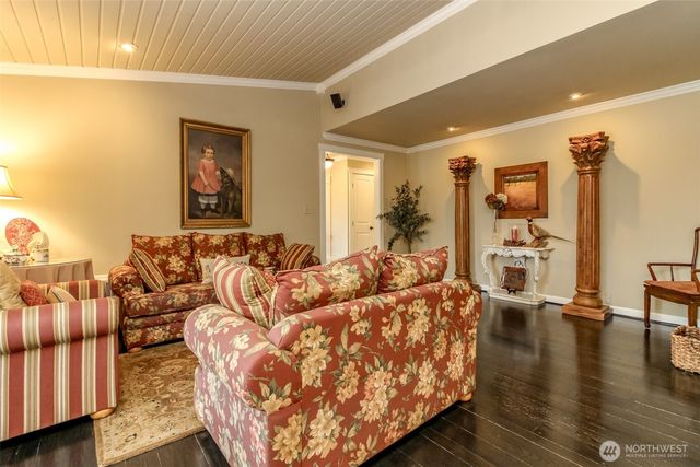 10415 Brook Lane SW, Lakewood, WA 98499