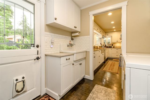 10415 Brook Lane SW, Lakewood, WA 98499