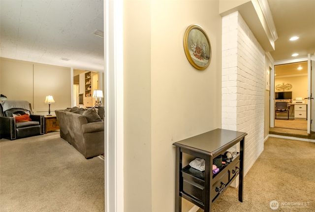 10415 Brook Lane SW, Lakewood, WA 98499