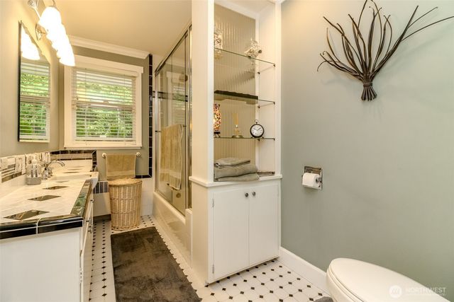 10415 Brook Lane SW, Lakewood, WA 98499
