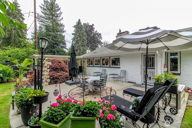 10415 Brook Lane SW, Lakewood, WA 98499