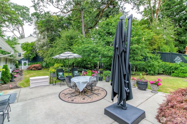 10415 Brook Lane SW, Lakewood, WA 98499