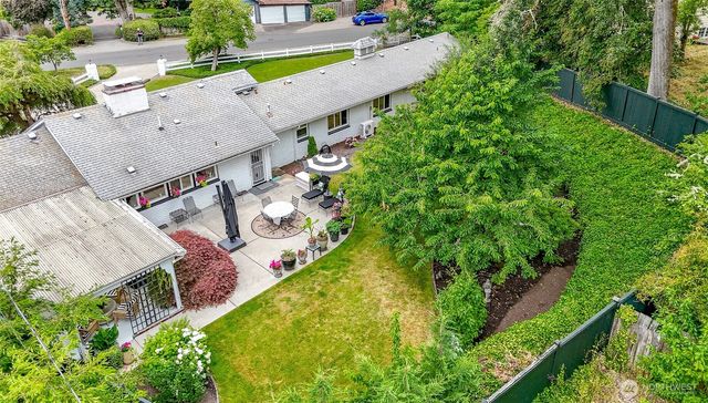 10415 Brook Lane SW, Lakewood, WA 98499