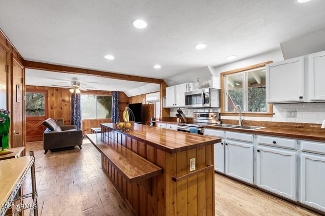 3219 N PINEWOOD Drive, Pine, AZ 85544