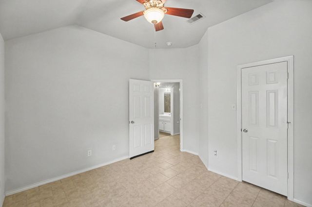 16523 Strathmore Manor Lane, Houston, TX 77090