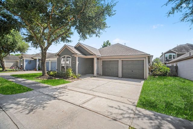 16523 Strathmore Manor Lane, Houston, TX 77090