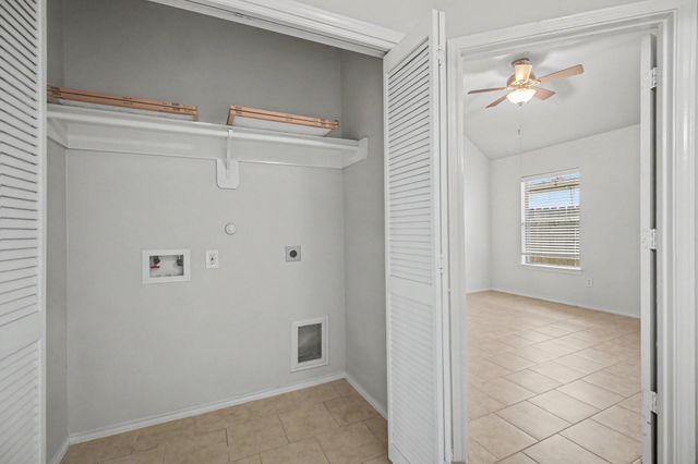 16523 Strathmore Manor Lane, Houston, TX 77090