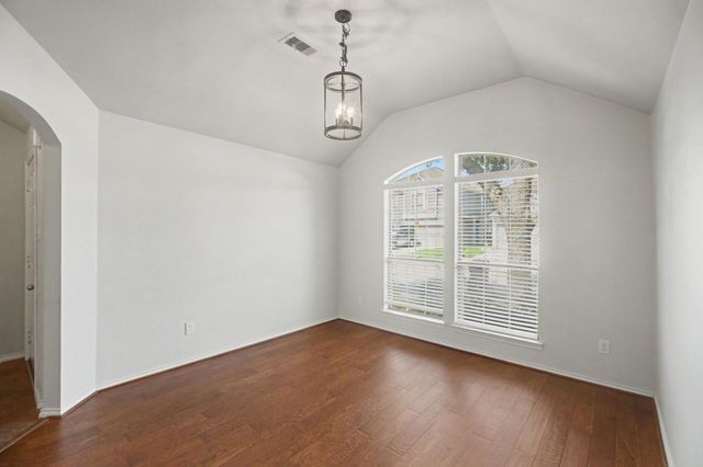 16523 Strathmore Manor Lane, Houston, TX 77090