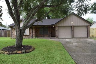 301 Rachael Lane, Friendswood, TX 77546