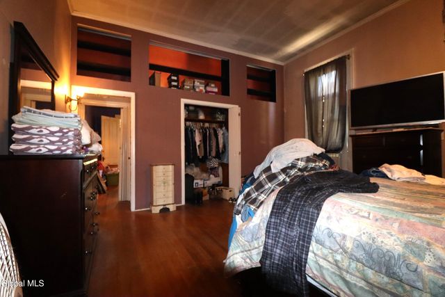517 3rd Avenue, Troy, NY 12182