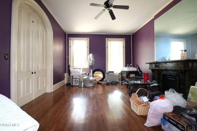 517 3rd Avenue, Troy, NY 12182