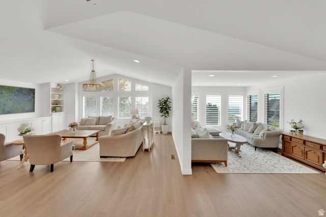 295 S 1550 E, Bountiful, UT 84010