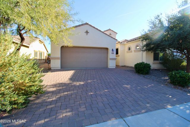 8807 W Irongate Road, Marana, AZ 85653