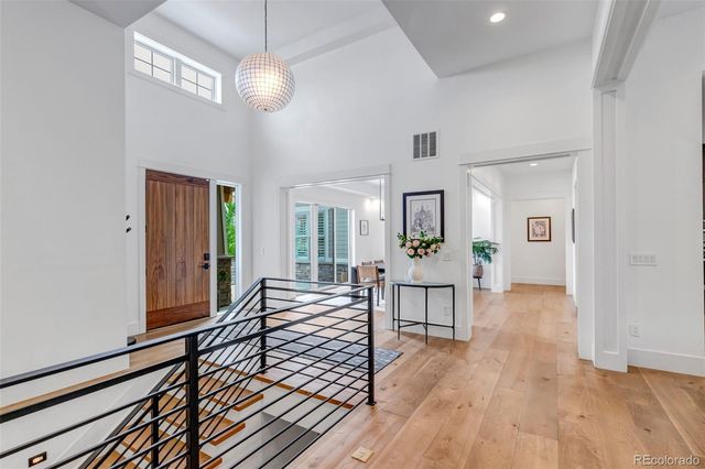 27041 E Long Circle, Aurora, CO 80016