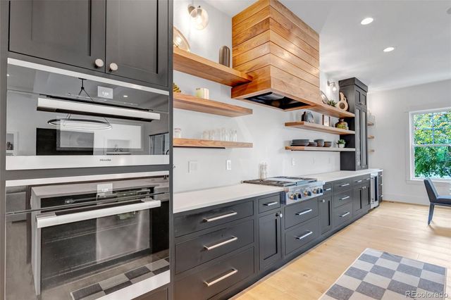 27041 E Long Circle, Aurora, CO 80016