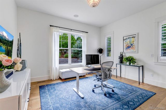 27041 E Long Circle, Aurora, CO 80016