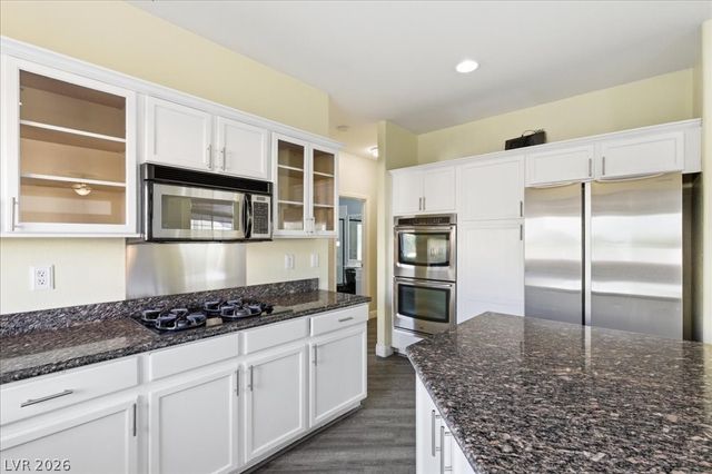 2654 Hourglass Drive, Henderson, NV 89052