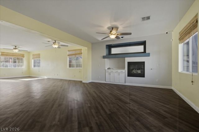 2654 Hourglass Drive, Henderson, NV 89052