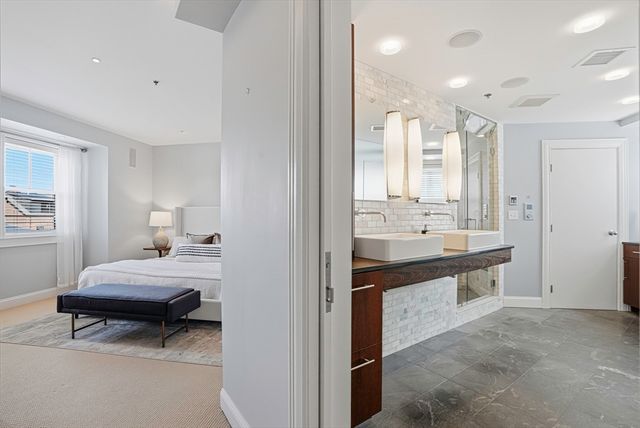 2 Cumston Street 2, Boston, MA 02118