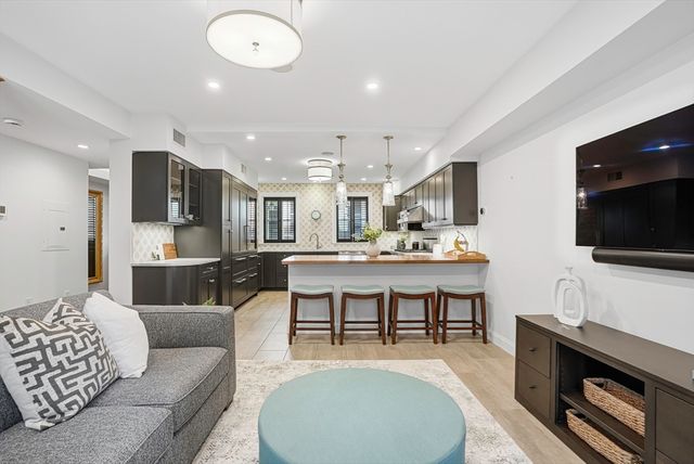 2 Cumston Street 2, Boston, MA 02118